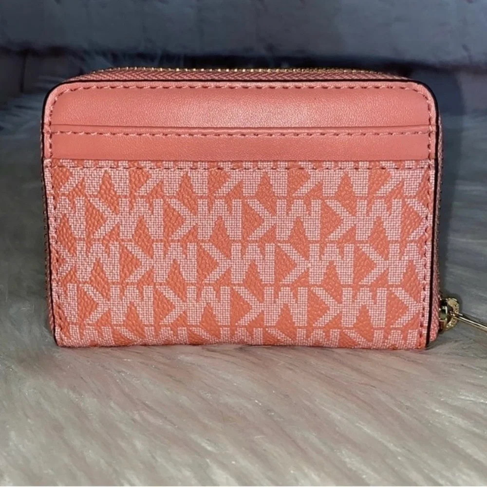 Michael Kors CARMEN/JET SET TRAVEL 2pc Set - Picture 8 of 8